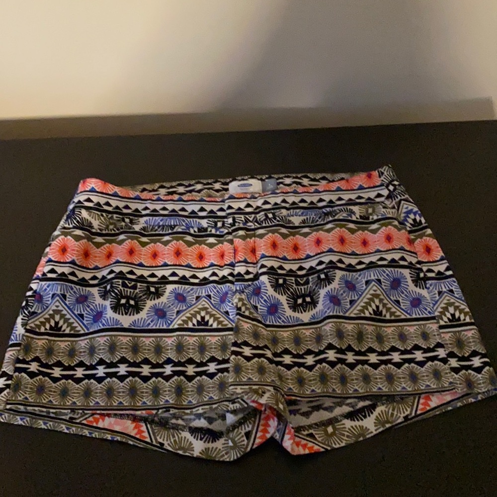 Old Navy Aztec Print Shorts, Size 4